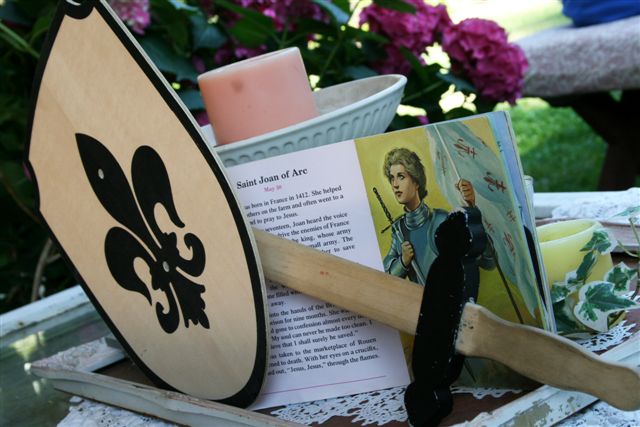 Summer with the Saints :: St. Joan of Arc