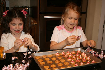 Candy Cane Dots for Christmas