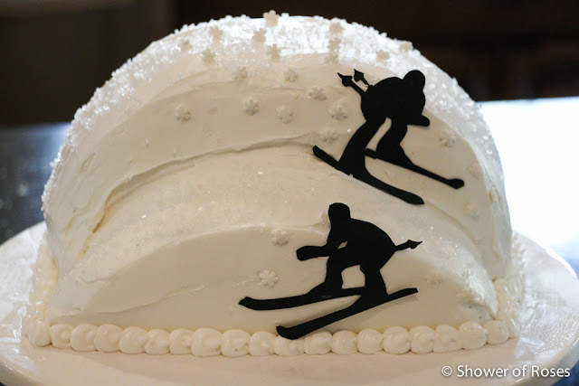 Skiing Cake Decoration 