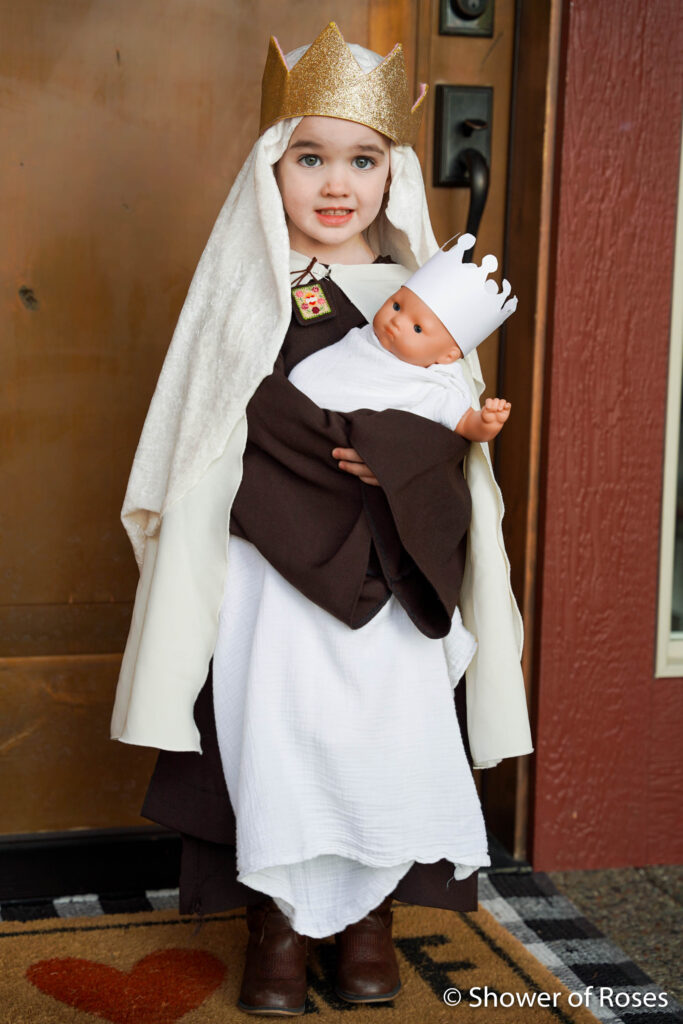 Our Lady of Mount Carmel Saint Costumes